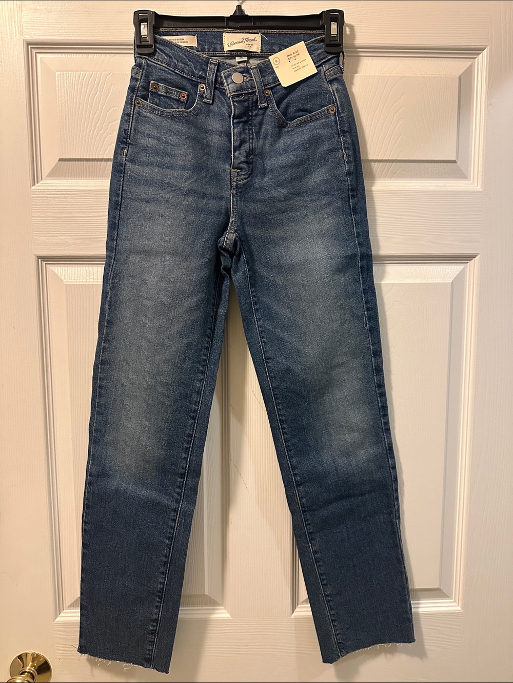 NWT Universal Thread Mid-Rise 80s Slim Denim Jeans - Size 0